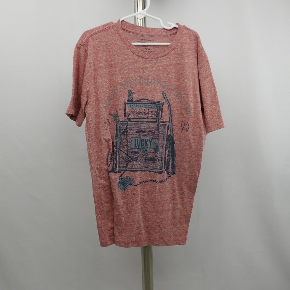 graphic tee